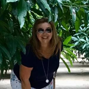 Meet your Posher, Gabriela